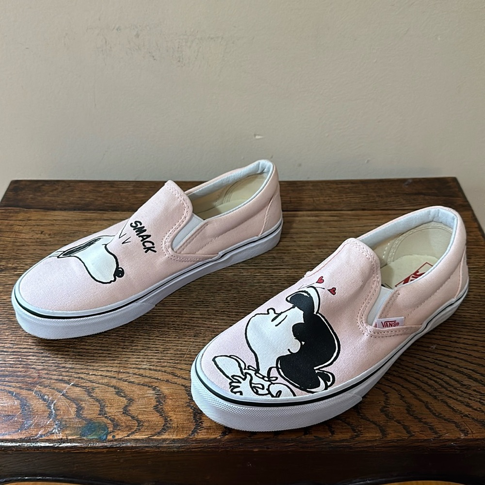 Vans Slip On Snoopy LE pink/wht